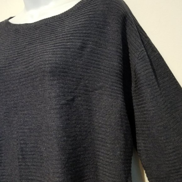 NWOT Long knit charcoal dress/ sweater - Picture 4 of 8